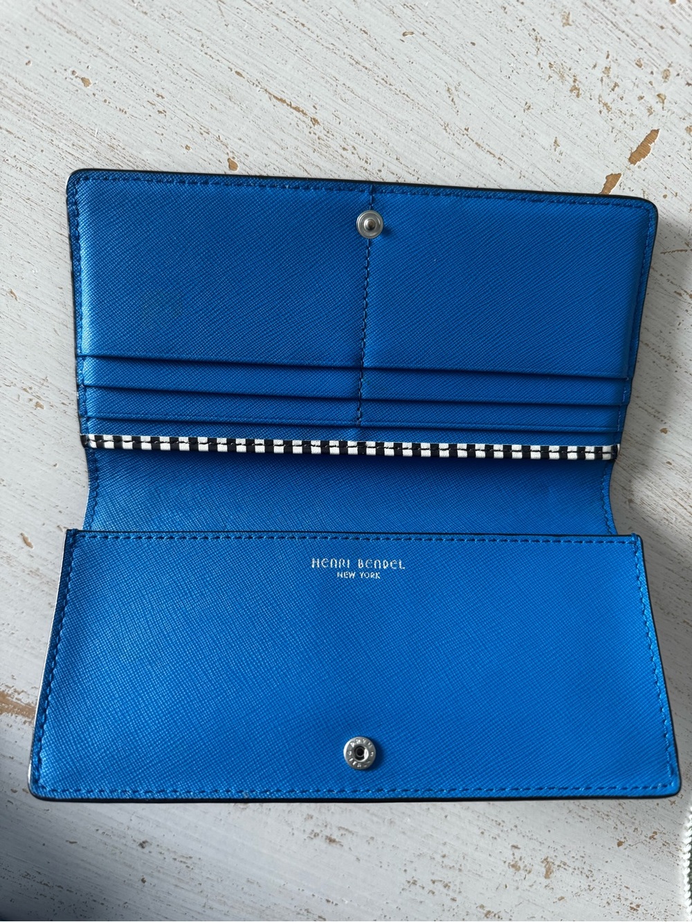 Henri Bendel Wallet - Picture 2 of 3